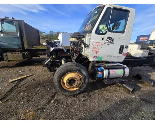 INTERNATIONAL 4300 Spindle  Knuckle, Front