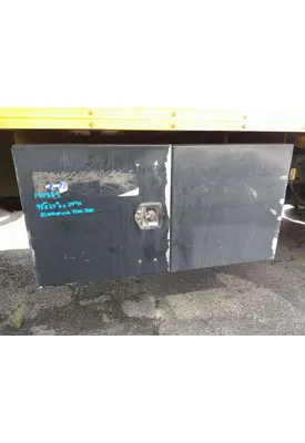 INTERNATIONAL 4300 TOOL BOX