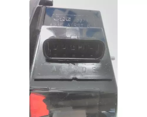 INTERNATIONAL 4300 Tail Lamp