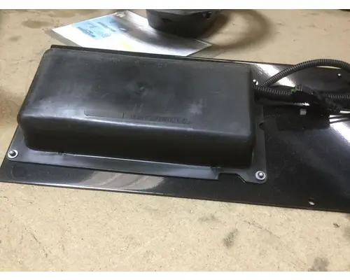 INTERNATIONAL 4300 Tail Lamp