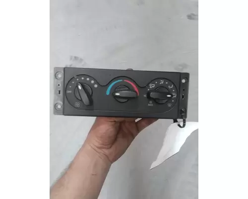 INTERNATIONAL 4300 Temperature Control