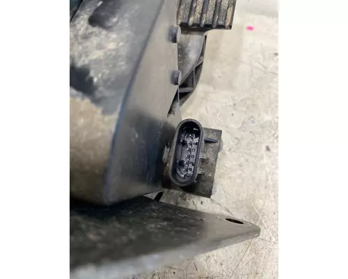 INTERNATIONAL 4300 Throttle Pedal