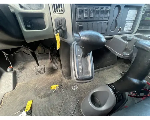INTERNATIONAL 4300 Transmission Assembly