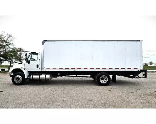 INTERNATIONAL 4300 Used Trucks