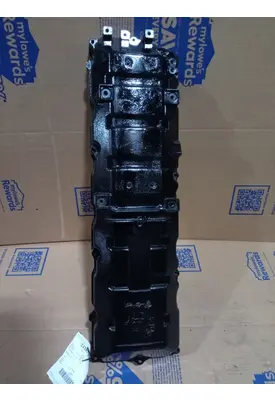 INTERNATIONAL 4300 Valve Cover