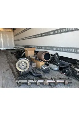 INTERNATIONAL 4300 Valve Cover