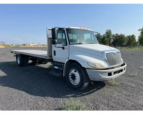 INTERNATIONAL 4300 Vehicle For Sale
