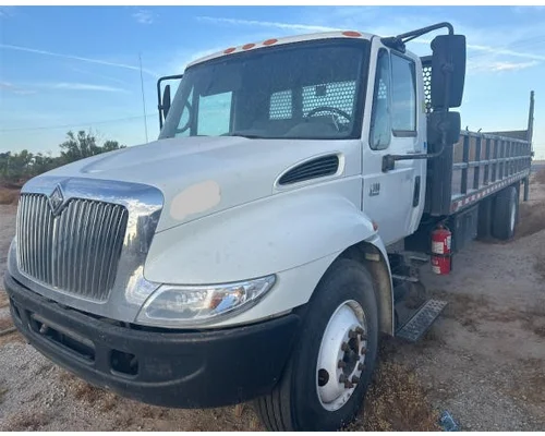 INTERNATIONAL 4300 Vehicle For Sale
