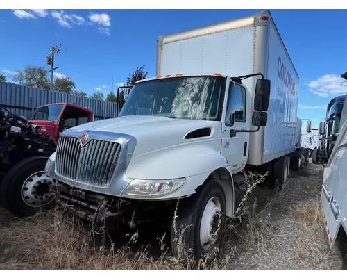 INTERNATIONAL 4300 Vehicle For Sale