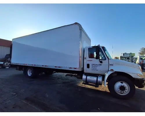 INTERNATIONAL 4300 Vehicle For Sale