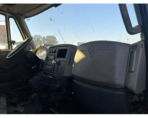 INTERNATIONAL 4300 Vehicle For Sale