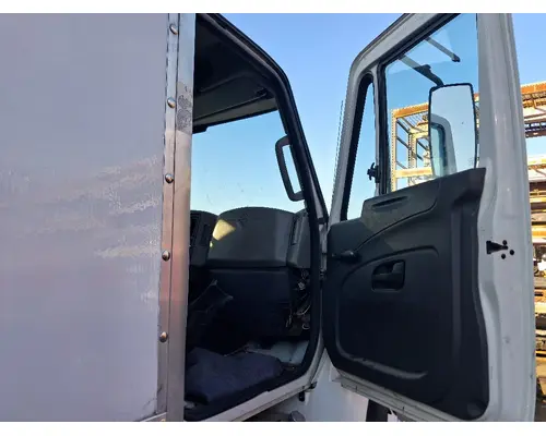 INTERNATIONAL 4300 Vehicle For Sale