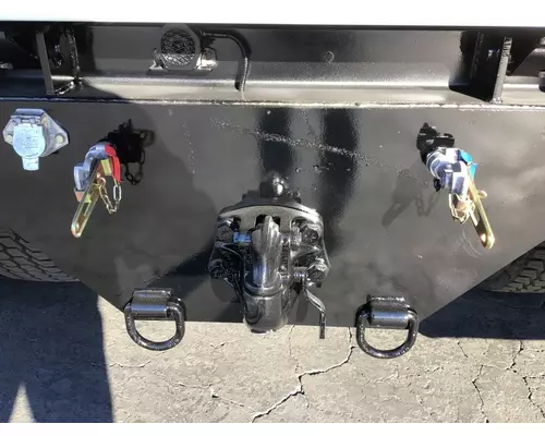 INTERNATIONAL 4300 WHOLE TRUCK FOR RESALE