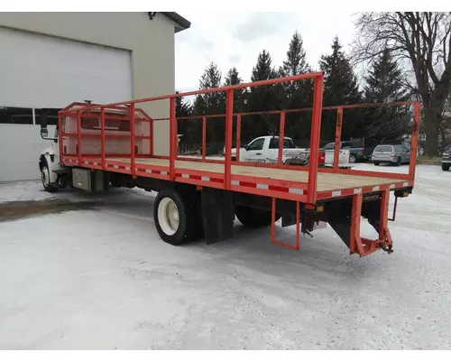 INTERNATIONAL 4300 WHOLE TRUCK FOR RESALE