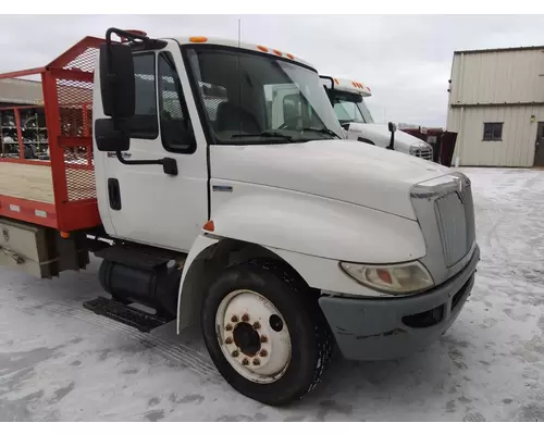 INTERNATIONAL 4300 WHOLE TRUCK FOR RESALE