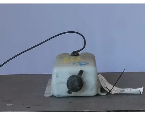 INTERNATIONAL 4300 WINDSHIELD WASHER RESERVOIR