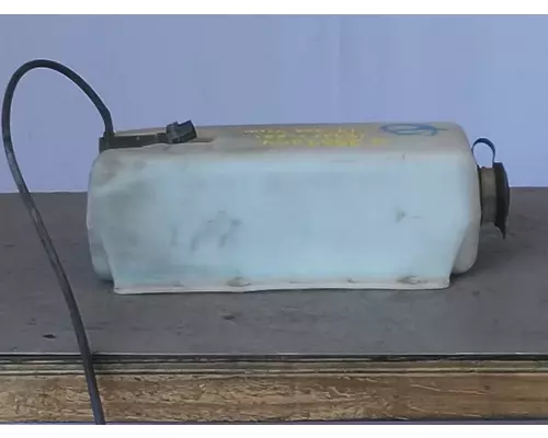 INTERNATIONAL 4300 WINDSHIELD WASHER RESERVOIR