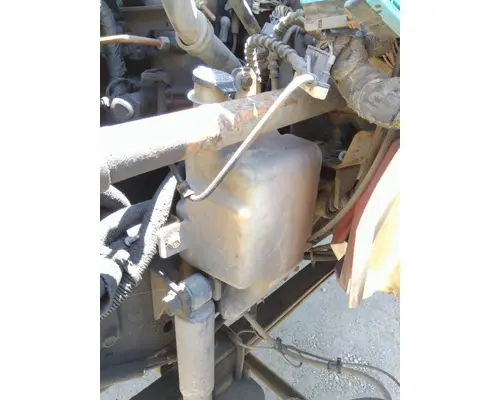 INTERNATIONAL 4300 WINDSHIELD WASHER RESERVOIR