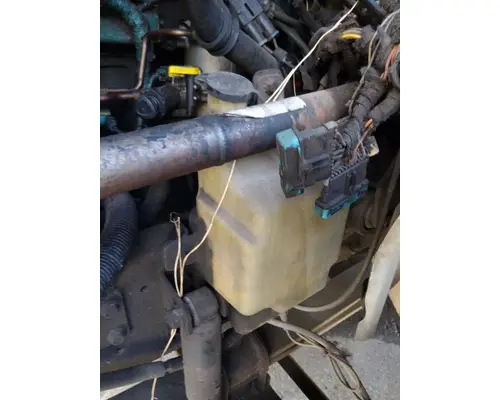 INTERNATIONAL 4300 WINDSHIELD WASHER RESERVOIR