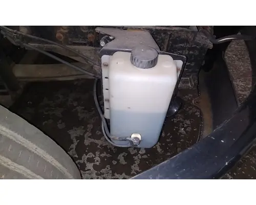 INTERNATIONAL 4300 WINDSHIELD WASHER RESERVOIR