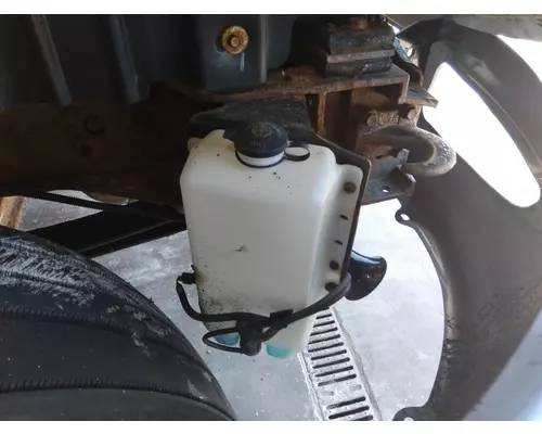 INTERNATIONAL 4300 WINDSHIELD WASHER RESERVOIR
