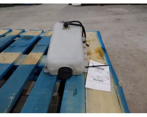 INTERNATIONAL 4300 WINDSHIELD WASHER RESERVOIR