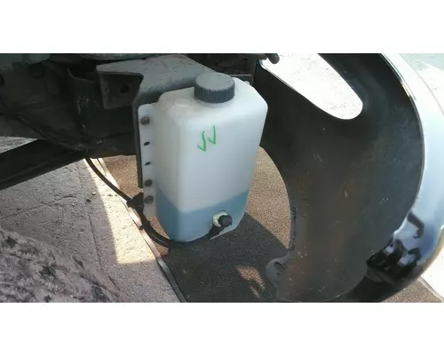 INTERNATIONAL 4300 WINDSHIELD WASHER RESERVOIR