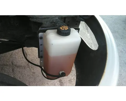 INTERNATIONAL 4300 WINDSHIELD WASHER RESERVOIR