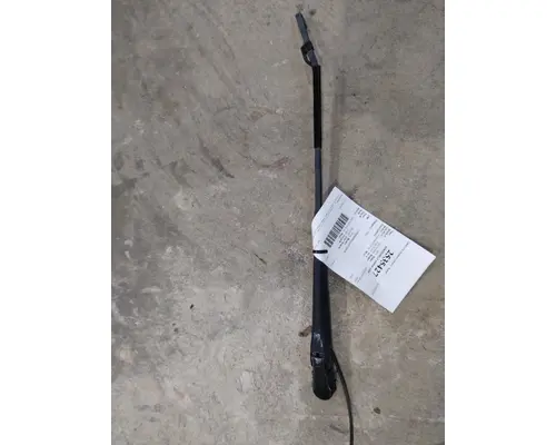INTERNATIONAL 4300 WINDSHIELD WIPER ARM