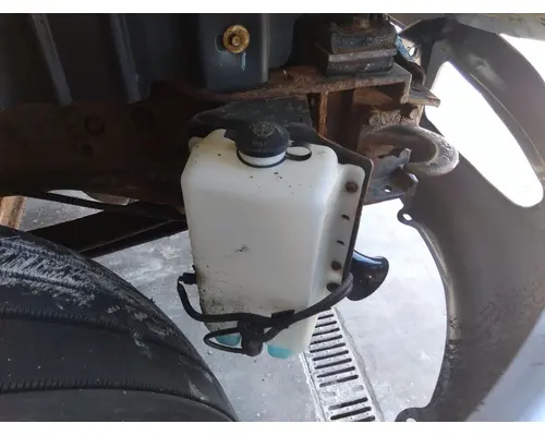 INTERNATIONAL 4300 WINDSHIELD WIPER ASSEMBLY