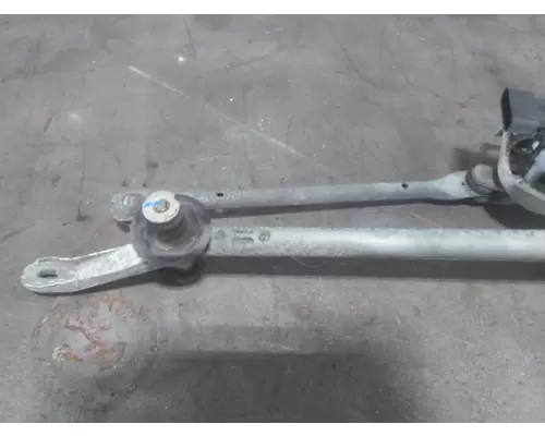 INTERNATIONAL 4300 WINDSHIELD WIPER ASSEMBLY