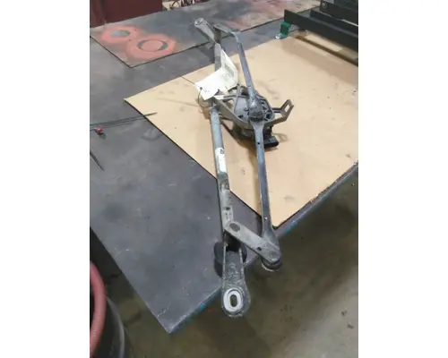 INTERNATIONAL 4300 WINDSHIELD WIPER ASSEMBLY