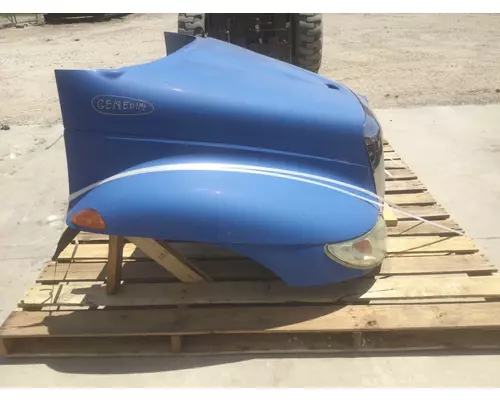 INTERNATIONAL 4400 2002-2009 HOOD