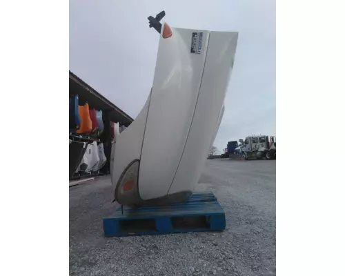 INTERNATIONAL 4400 2002-2009 HOOD