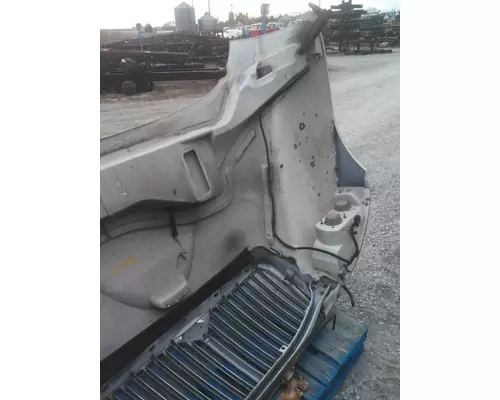 INTERNATIONAL 4400 2002-2009 HOOD