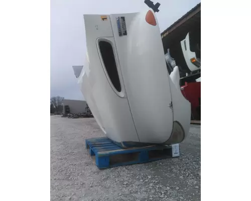 INTERNATIONAL 4400 2002-2009 HOOD