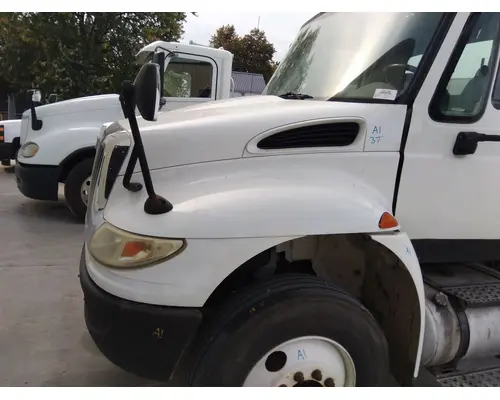INTERNATIONAL 4400 2002-2009 HOOD