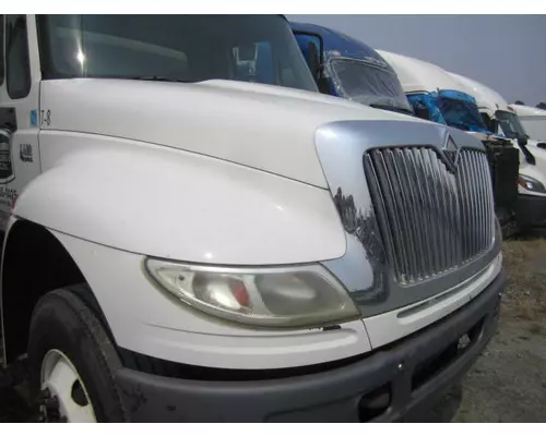 INTERNATIONAL 4400 2002-2009 HOOD