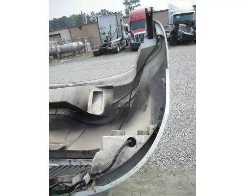 INTERNATIONAL 4400 2002-2009 HOOD