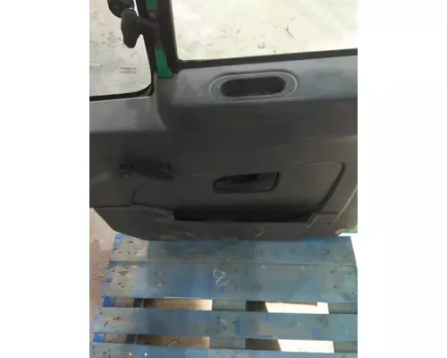 INTERNATIONAL 4400 2002-2020 DOOR ASSEMBLY, FRONT