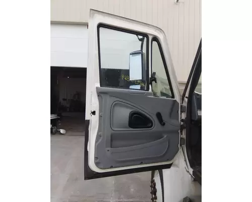 INTERNATIONAL 4400 2002-2020 DOOR ASSEMBLY, FRONT