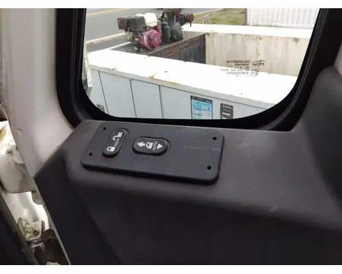 INTERNATIONAL 4400 2002-2020 DOOR ASSEMBLY, FRONT