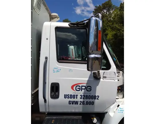 INTERNATIONAL 4400 2002-2020 DOOR ASSEMBLY, FRONT