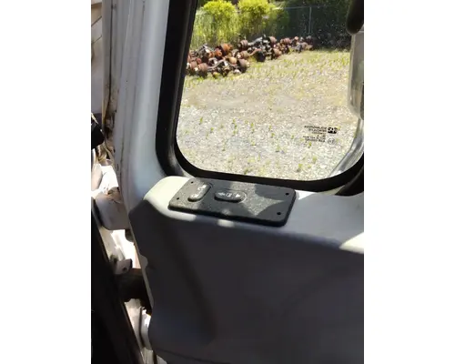 INTERNATIONAL 4400 2002-2020 DOOR ASSEMBLY, FRONT