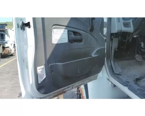 INTERNATIONAL 4400 2002-2020 DOOR ASSEMBLY, FRONT