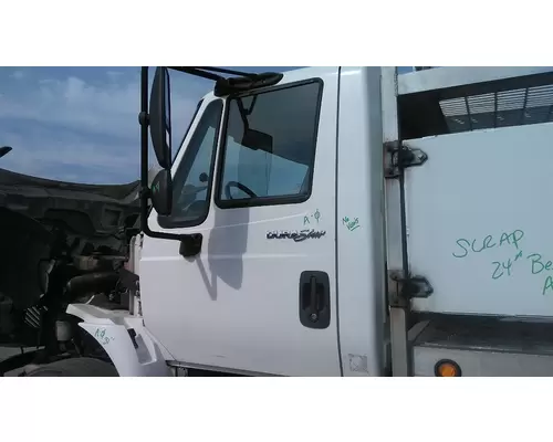 INTERNATIONAL 4400 2002-2020 DOOR ASSEMBLY, FRONT