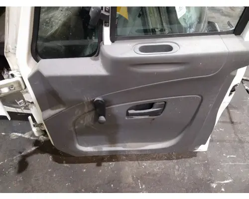 INTERNATIONAL 4400 2002-2020 DOOR ASSEMBLY, FRONT