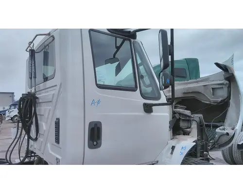 INTERNATIONAL 4400 2002-2020 DOOR ASSEMBLY, FRONT