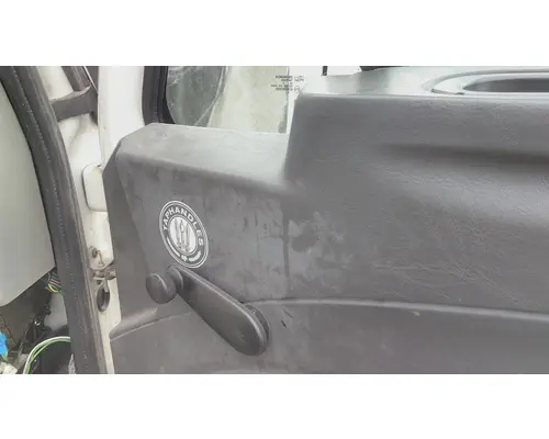 INTERNATIONAL 4400 2002-2020 DOOR ASSEMBLY, FRONT