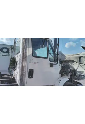 INTERNATIONAL 4400 2002-2020 DOOR ASSEMBLY, FRONT